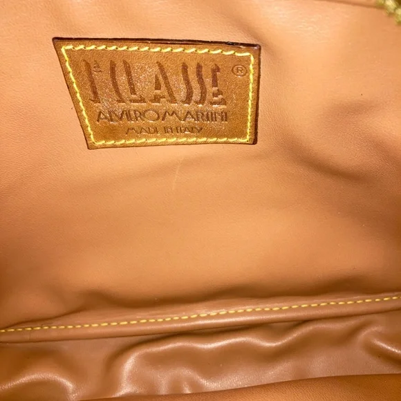 Alviero Martini Beige Lined Zip Pouch - Picture 6 of 6